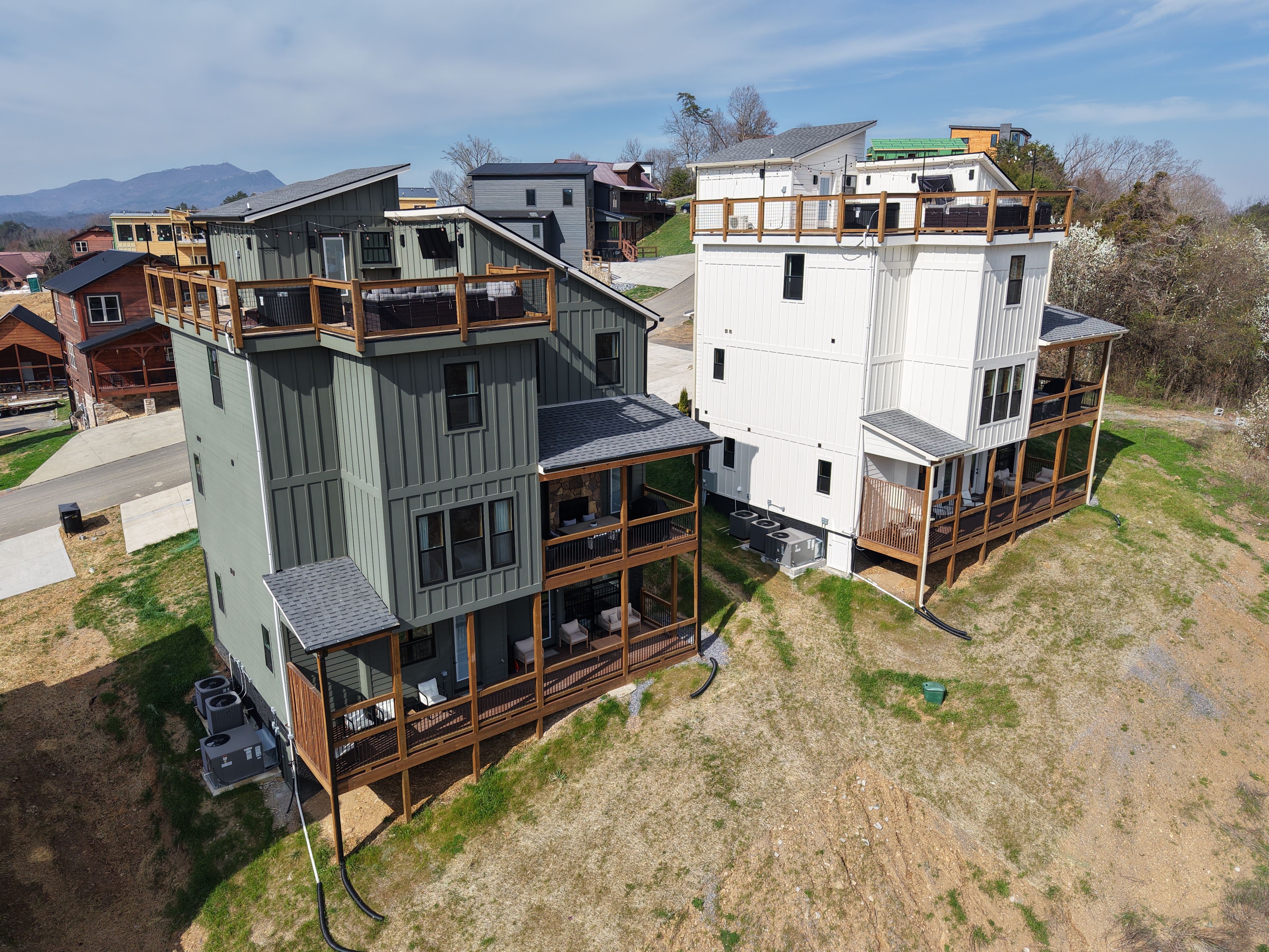 Custom cabin build — Cabins & Homes by Donnie Allen