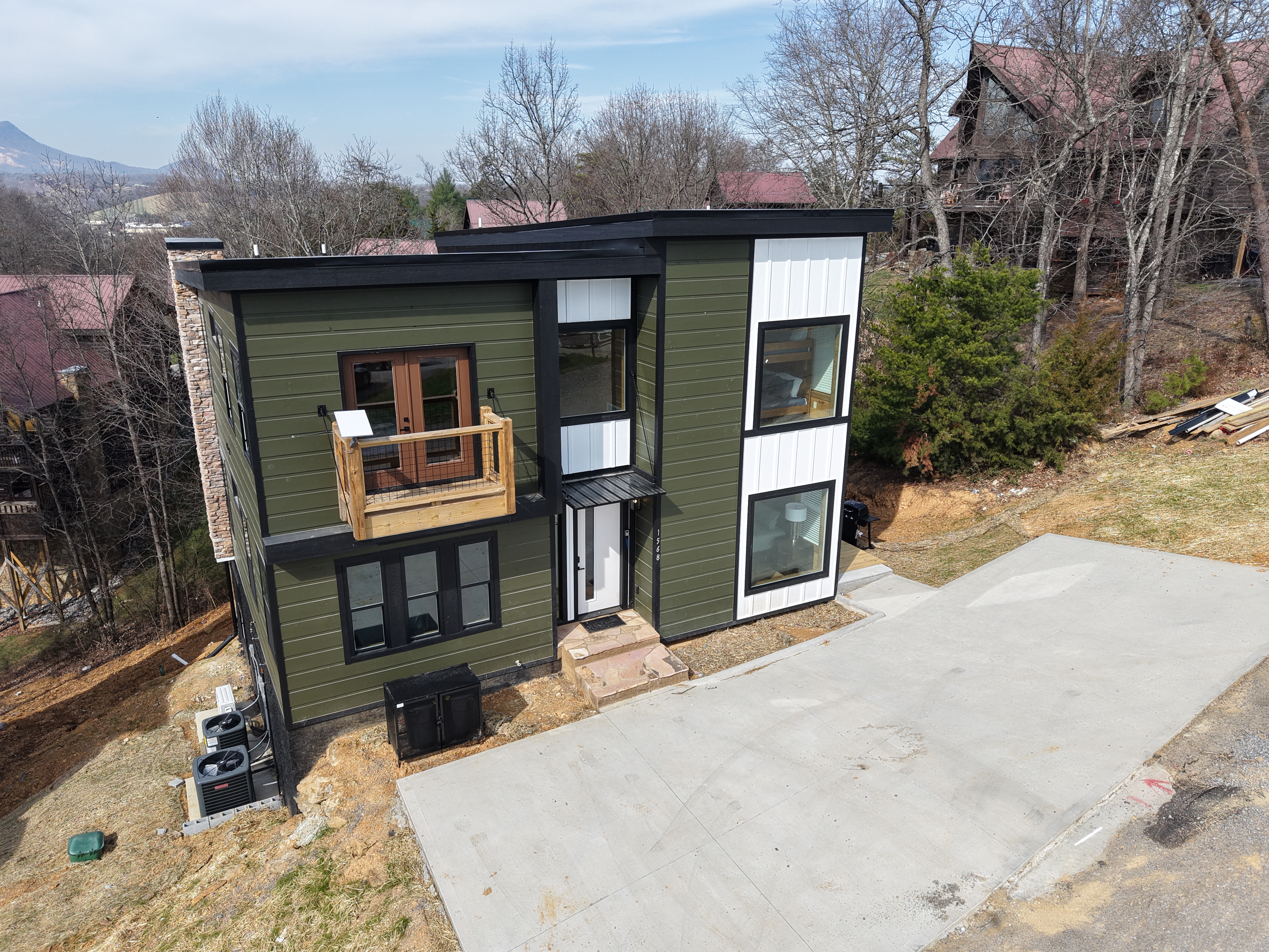 Mountain Estate — Gatlinburg, TN — Cabins and Homes by Donnie Allen